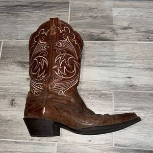 Ariat Cowboy Boots womens 9